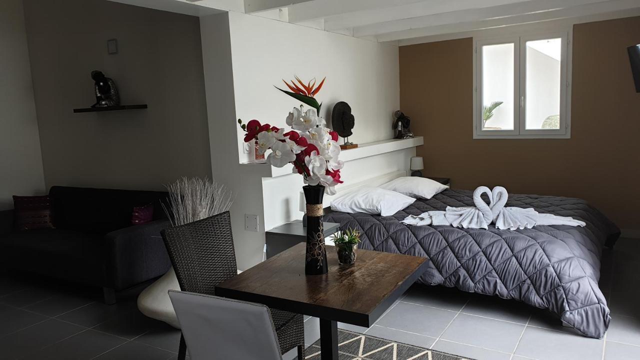 Mas La Farelle Chambre D'Hote,Fitness & Salle De Jeux Gratuite & Spa En Supplement Nîmes Zewnętrze zdjęcie