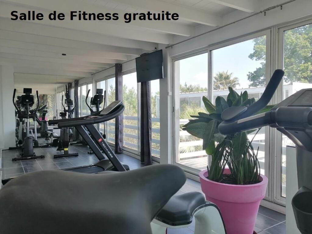 Mas La Farelle Chambre D'Hote,Fitness & Salle De Jeux Gratuite & Spa En Supplement Nîmes Zewnętrze zdjęcie